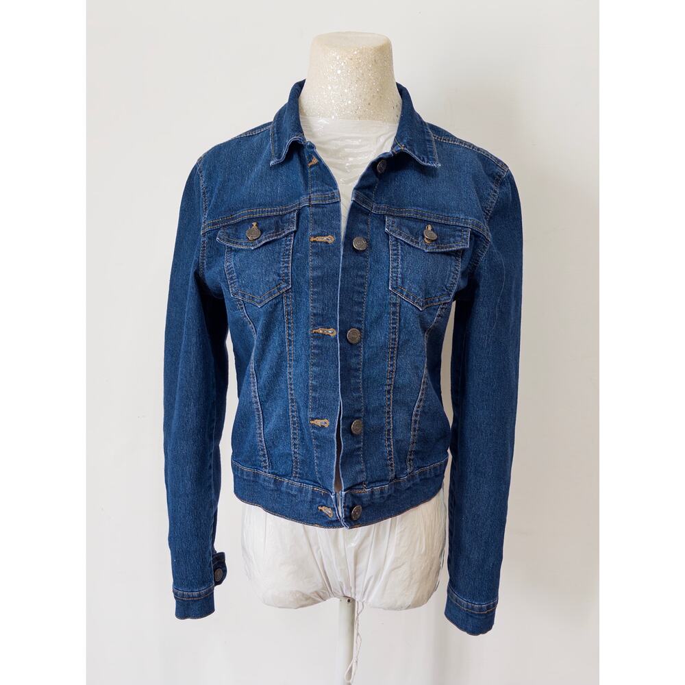 Lei women’s blue denim jacket sz M trucker classic Y2K Americana casual